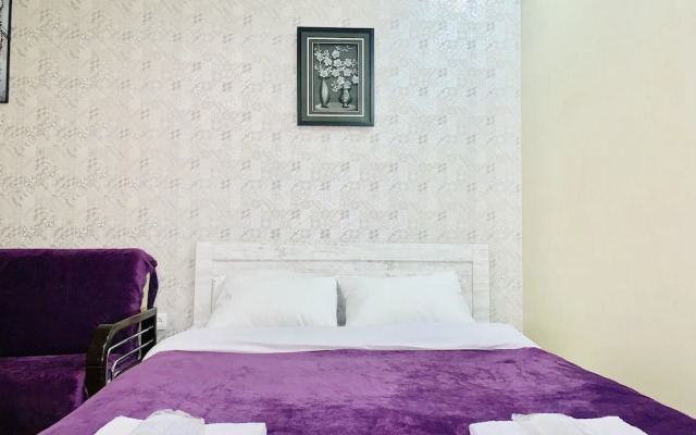 Grayhouse Elia Apartment
