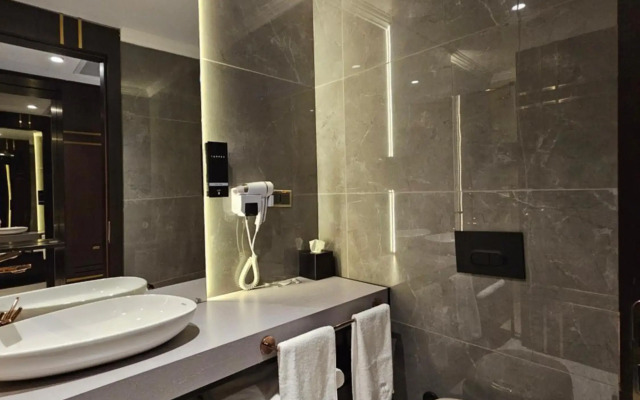 Asur Imperial Hotel