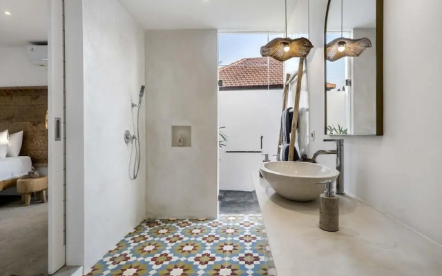 A Casa Di Renucci by Alfred in Bali
