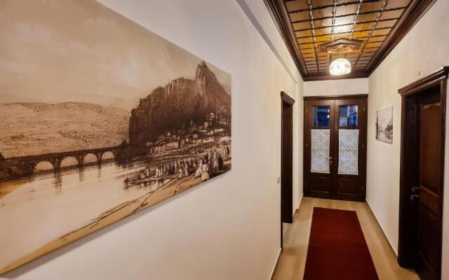 Master Hotel