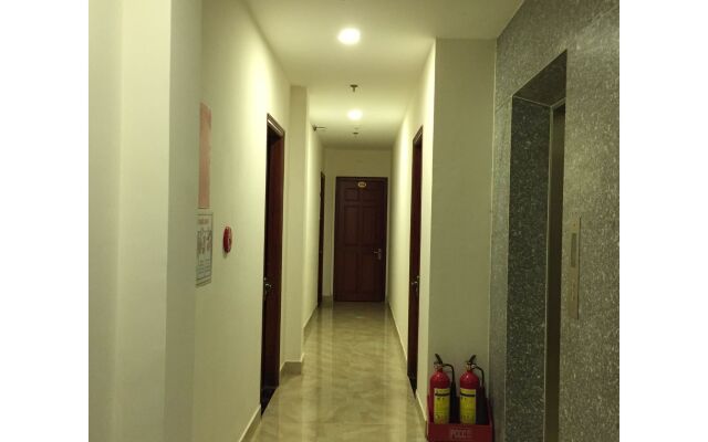 Huy Hoang Hotel - Tan Binh