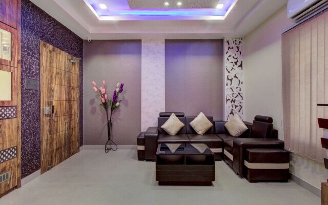 Oyo 15433 Bmg Residency