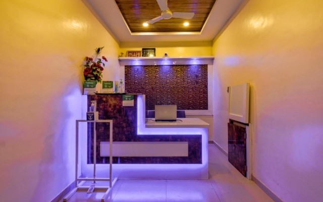 Treebo Prince Palace With Swimming Pool – Lobby – Mahabaleshwar
