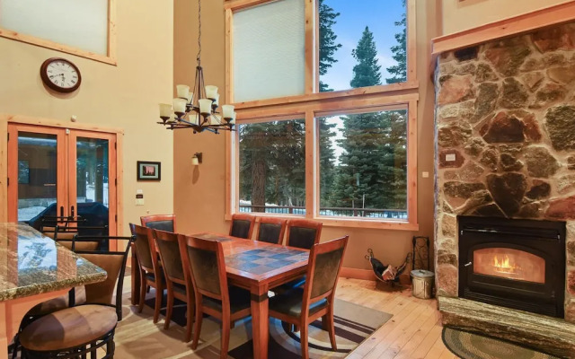 Skislope Sanctuary Close to Outdoor Activities