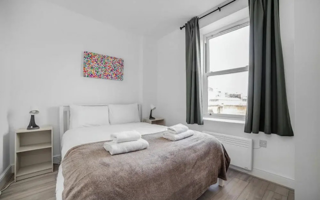 Charming 1-bed Walk to Tower Of London