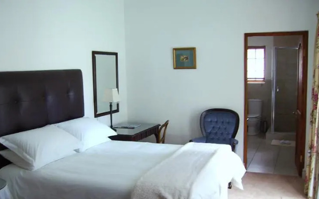 Hermanus Dorpshuys Guesthouse