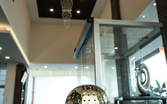 Lithio Hotel