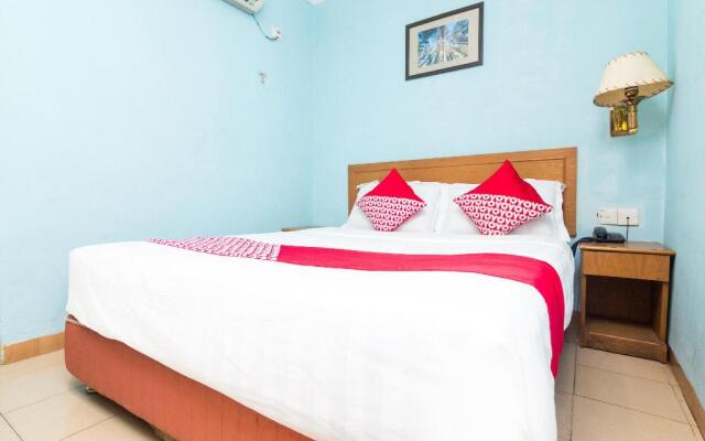 OYO 1581 Hotel Grand Palace