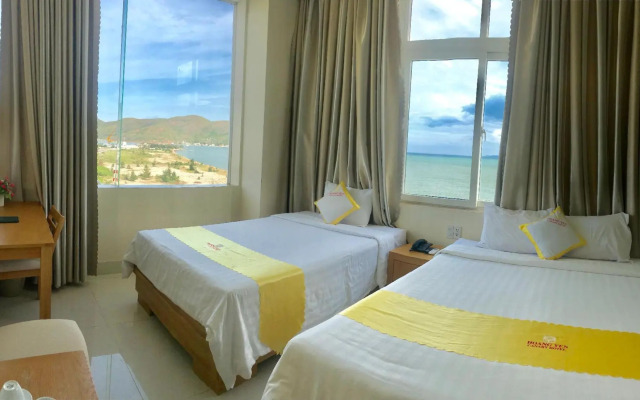 Hoang Yen Canary Hotel
