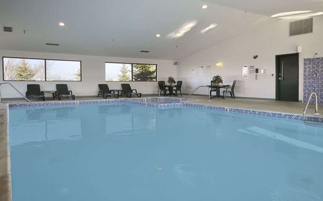 Travelodge Hudsonville