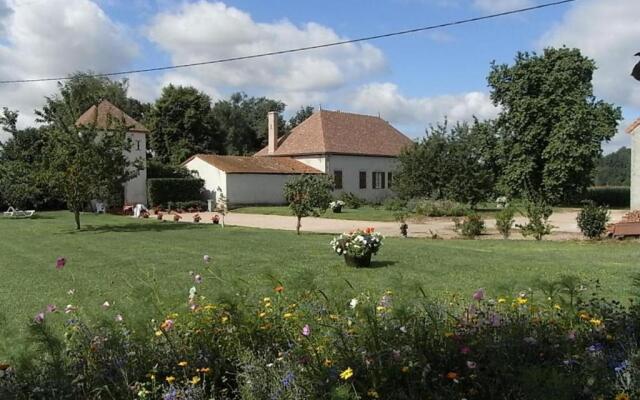 Gîte Saint-Pourçain-sur-Sioule, 2 pièces, 2 personnes - FR-1-489-30