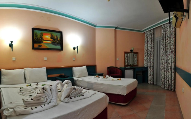 Kleopatra Sunli̇ght Hotel