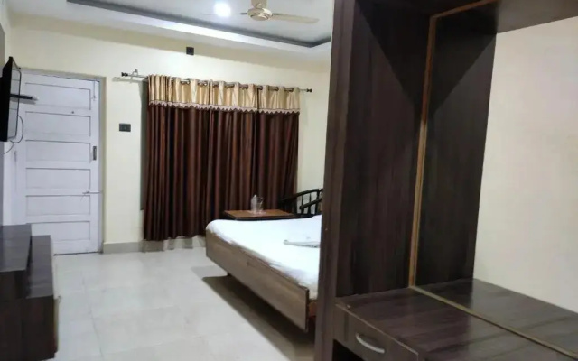 Hotel Royal Dream by OYO Rooms