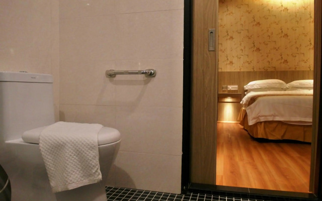 Mandarin Hotel