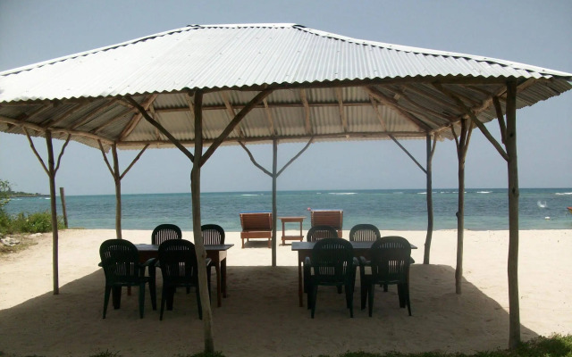 Richie's on the Beach