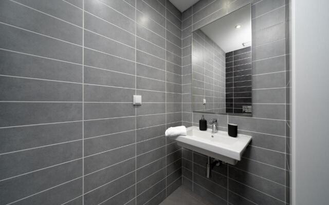 Modern 2 Bed Apartment - Albufeira - Roof Top Pool