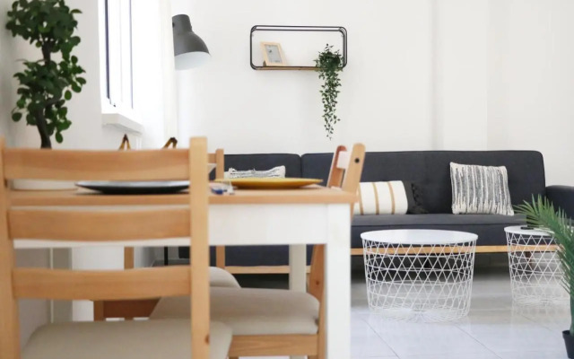 Modern and spacious apartment in downtown