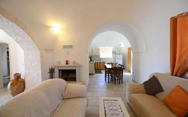 Holiday home with pool in Cisternino