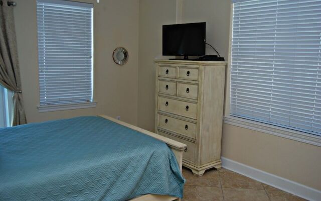 Regency Isle 501 by RedAwning