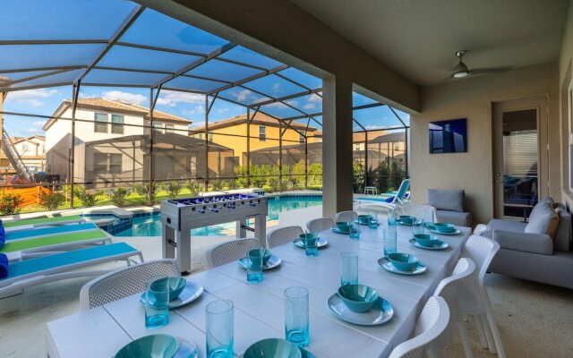 St004v: 10 Bed, Frozen, Spongebob