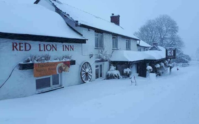 The Red Lion Country Inn