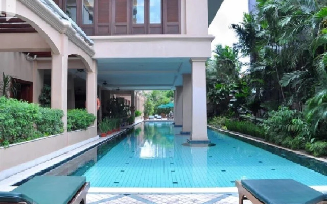 Fully Furnished And Homey 3Br Menteng Executive Apartment