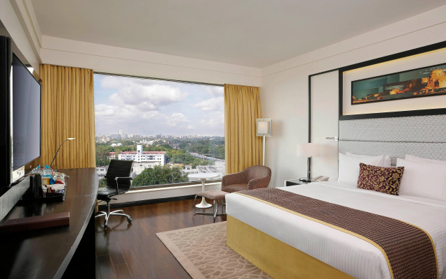 Crowne Plaza Pune City Centre by IHG