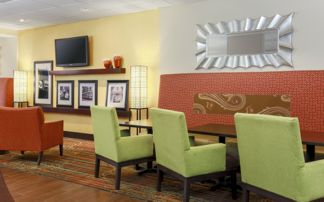 Hampton Inn Memphis-Walnut Grove/Baptist Hospital East