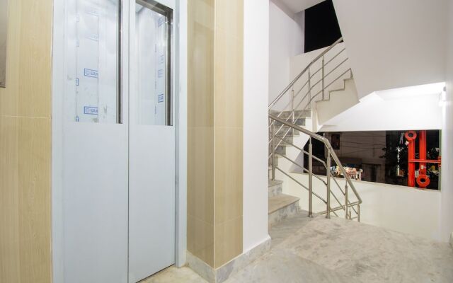 OYO 26974 Hotel S G International