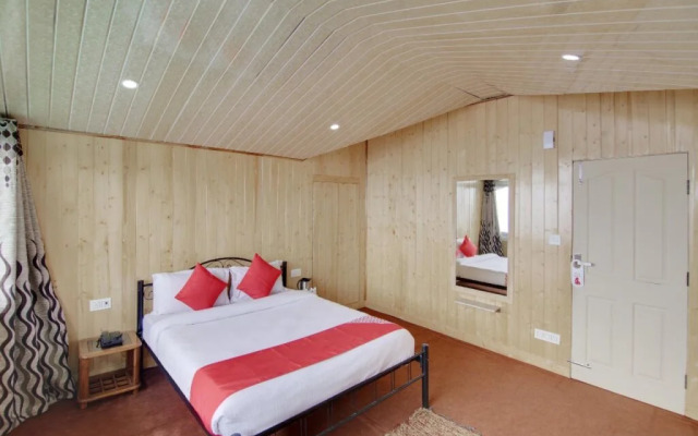 Broadway Grand by OYO Rooms