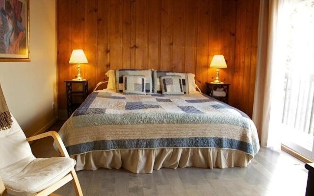 Gîte Couette et Girouette Bed and breakfast