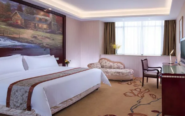 Vienna Hotel Dongguan Wanjiang Road