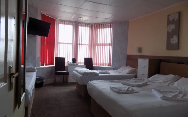 The New Royal Windsor Hotel