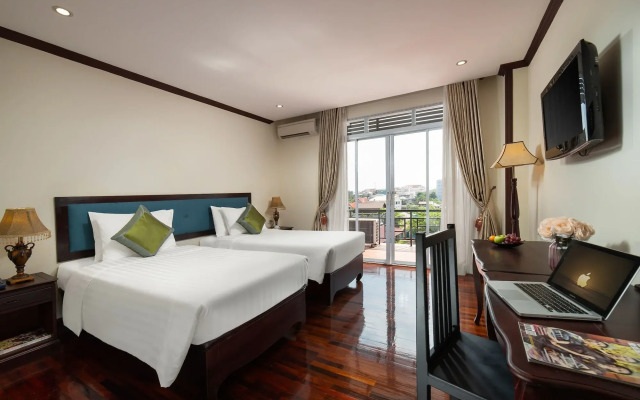 MK Royal Hotel