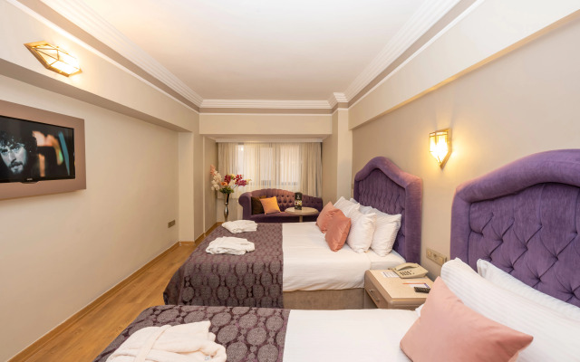 Grand Anka Hotel