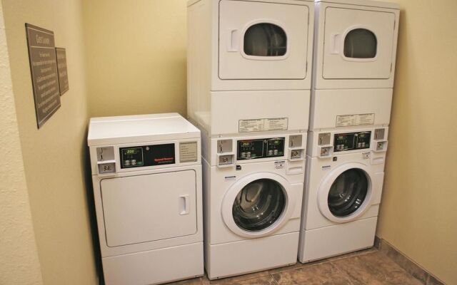 La Quinta Inn & Suites Minot