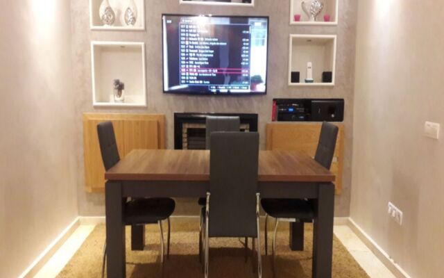 Holiday Suites