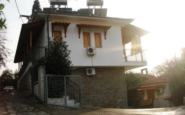 Filippos Rooms Afissos
