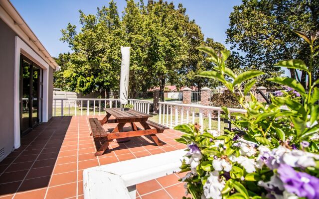 Little Rose Guesthouse & Self-Catering