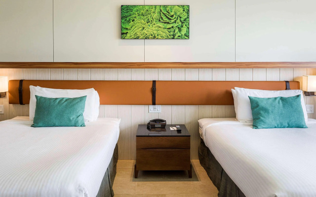 Sonesta Maho Beach All Inclusive Resort Casino & Spa