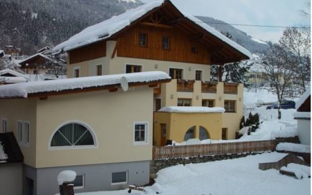 Appartementhaus Mentil