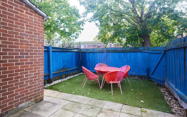 The Chiswick Escape - Lovely 2bdr House With Garden