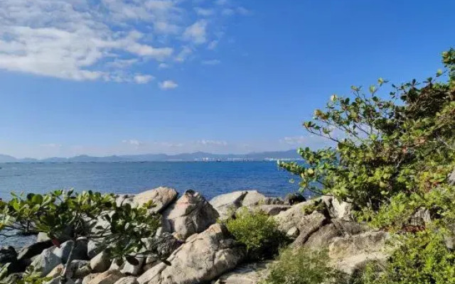 Cengxi Island Hostel