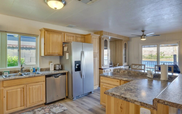 Riverfront Bullhead City House w/ Balcony!