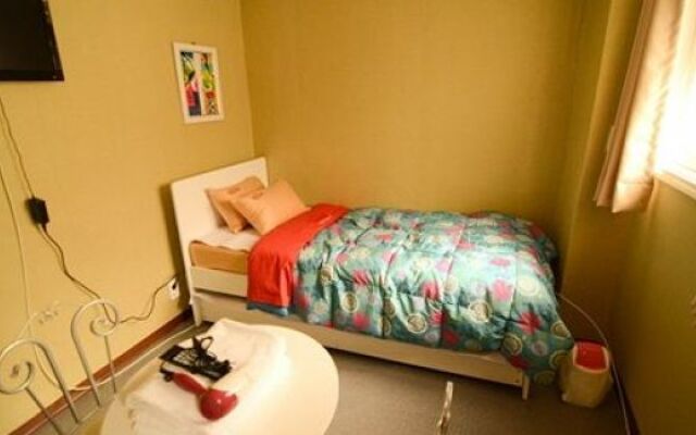 Korstay Guesthouse Seoul Station