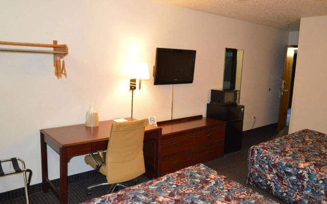 Crystal Inn and Suites