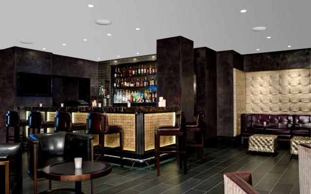 The Lexington Hotel, Autograph Collection