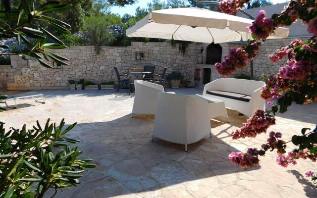 Coloured - Apartments on Island - A1 - Plavi :