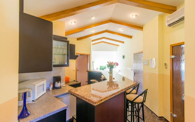 Apartment Kristina 203