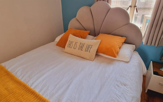 Modern and spacious Swansea centre apartment